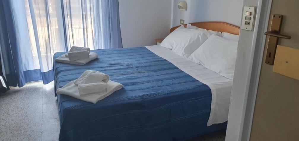 Hotel Franca Misano Adriatico Esterno foto